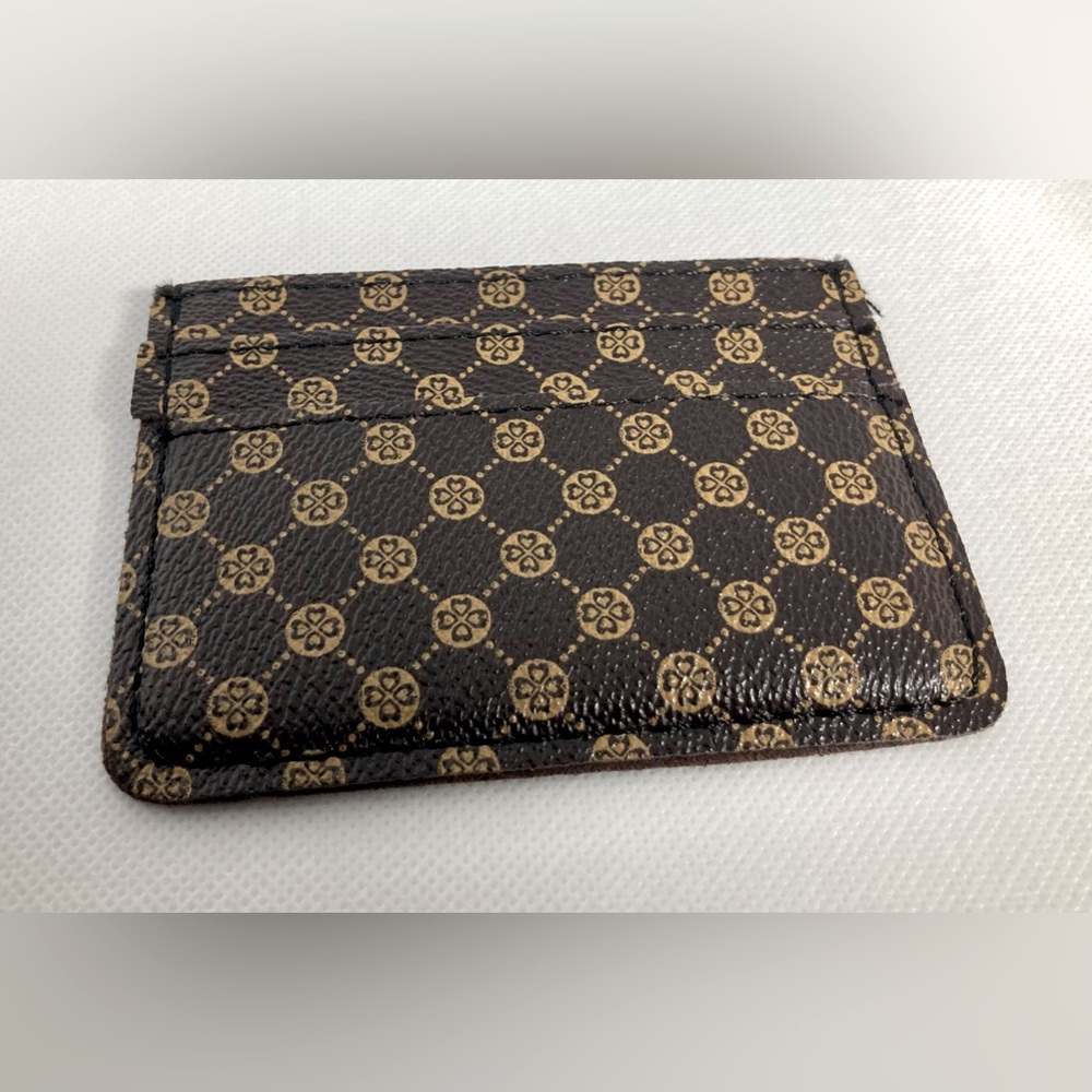 Multi-Layer Card Holder - Picture 6 of 6